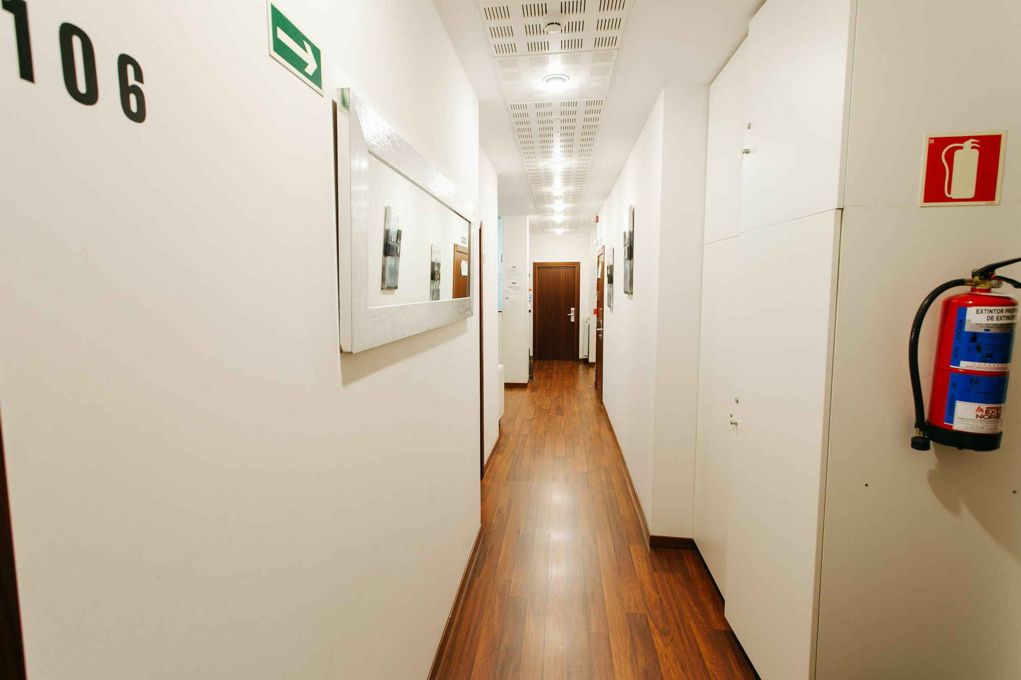 Hostal San Ignacio Centro ซานเซบาสเตียน ภายนอก รูปภาพ